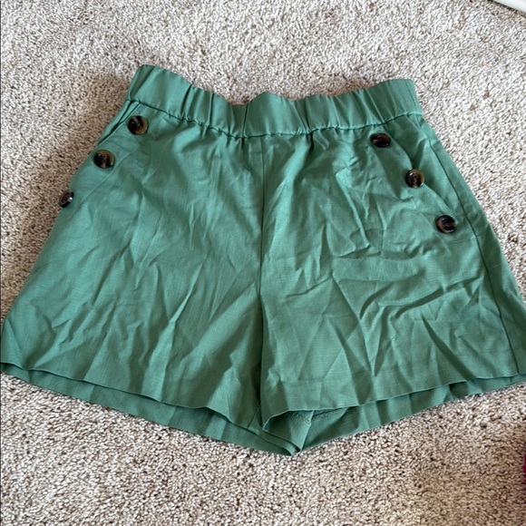 Ann Taylor Green Women's Shorts - Picture 1 of 5